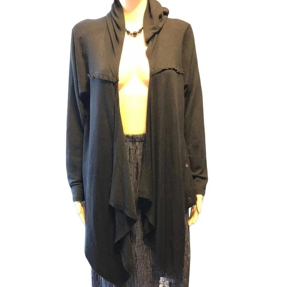 bobeau Sweaters - Bobeau hoodie Soft light weight Cardigan size M